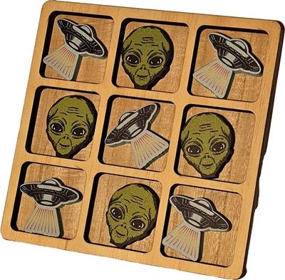 ALIEN TIC-TAC-TOE TOY 